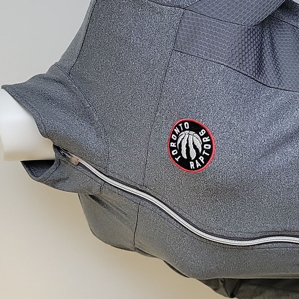 NWOT Toronto Raptors zipup sweater